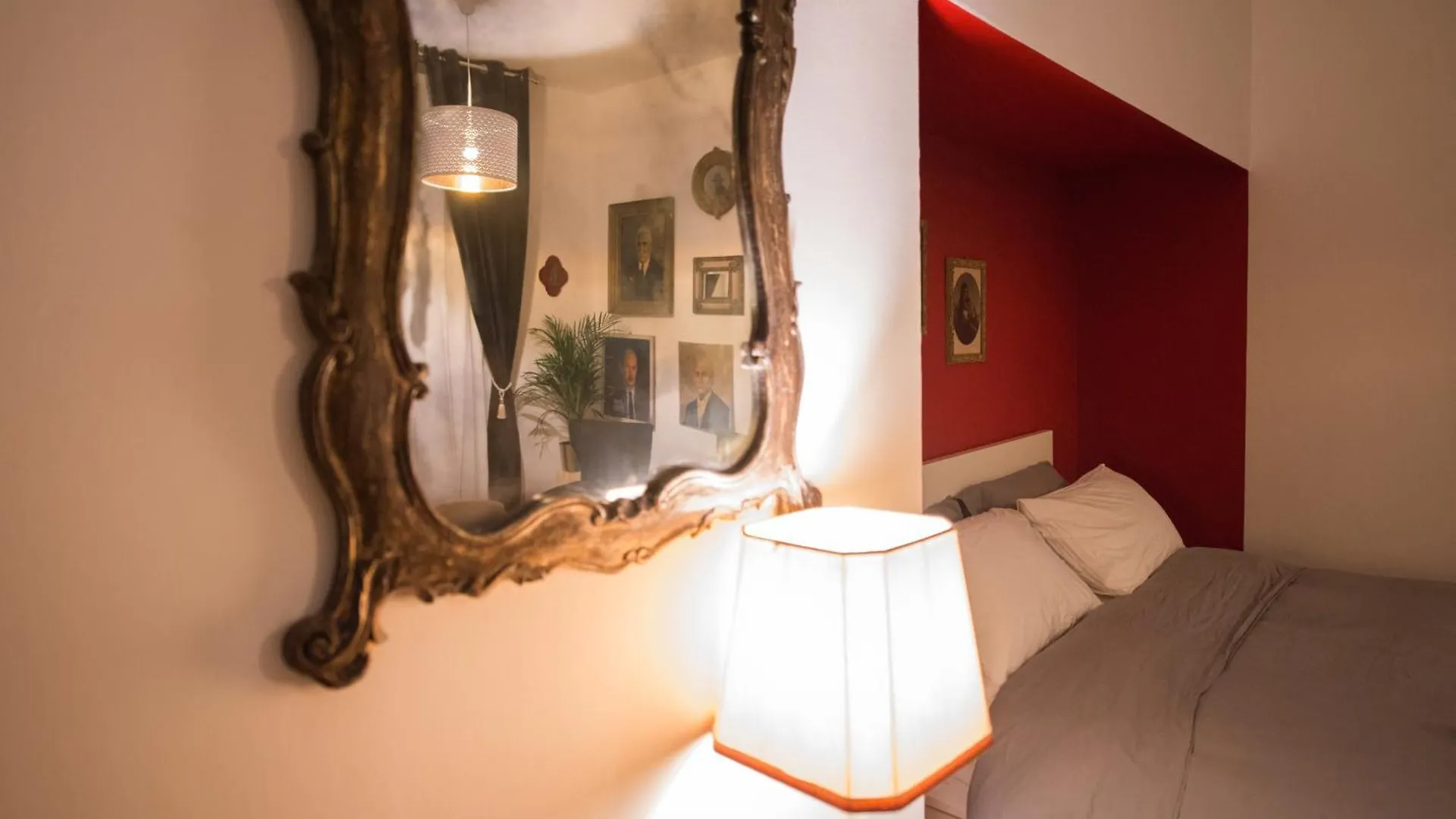 Small Studio 5 Min To The Metro Apartment Milan