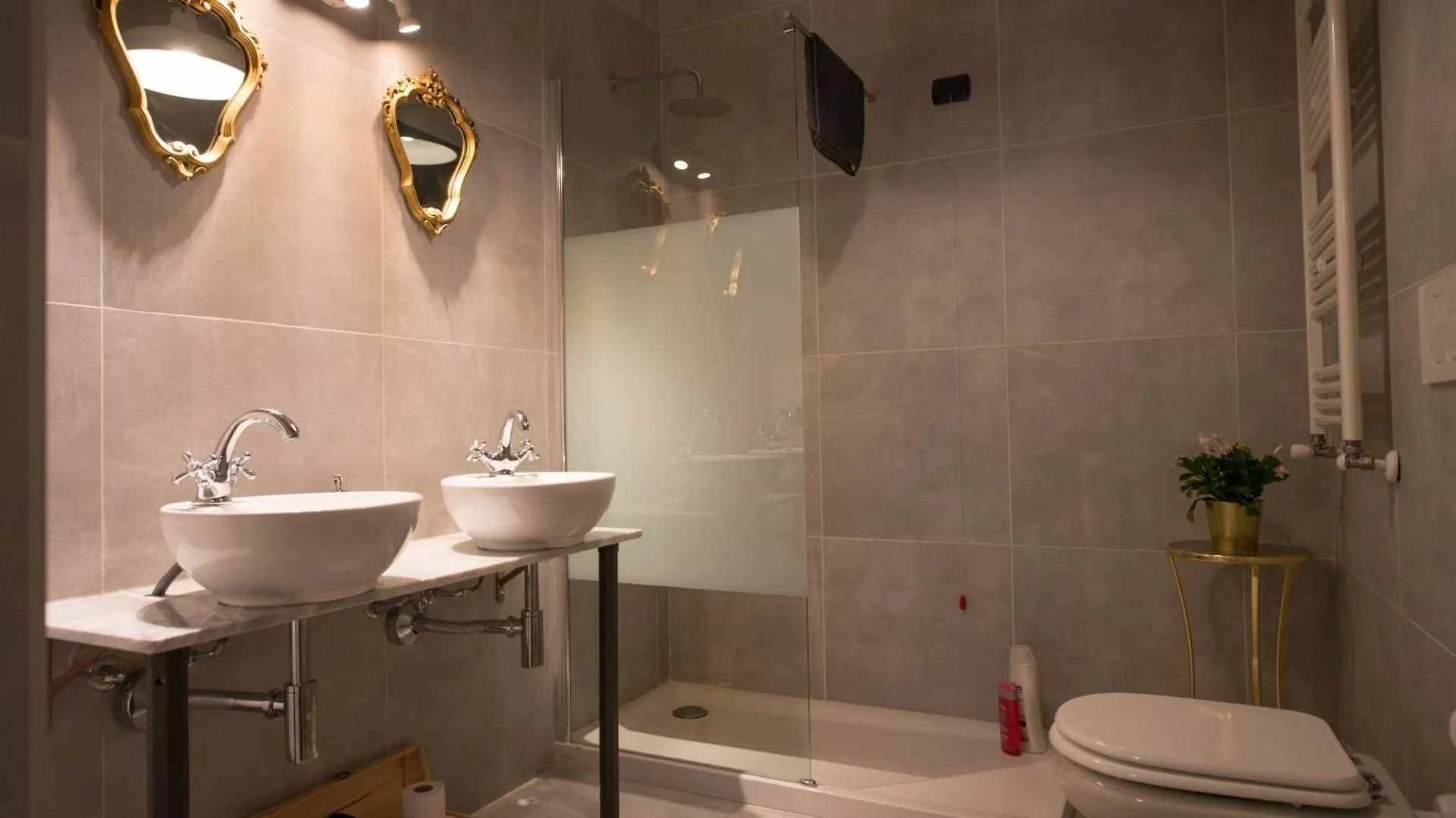 Small Studio 5 Min To The Metro Apartment Milan