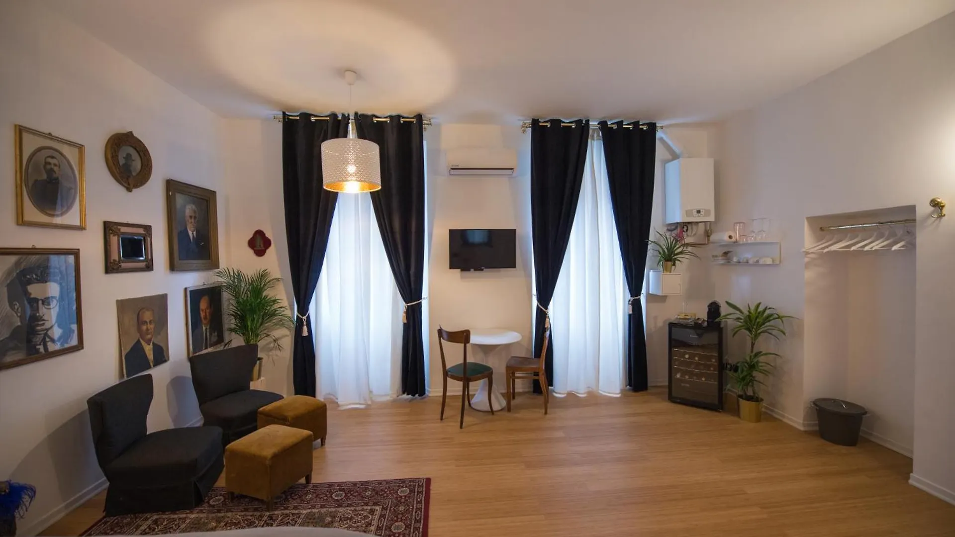 Small Studio 5 Min To The Metro Apartment Milan