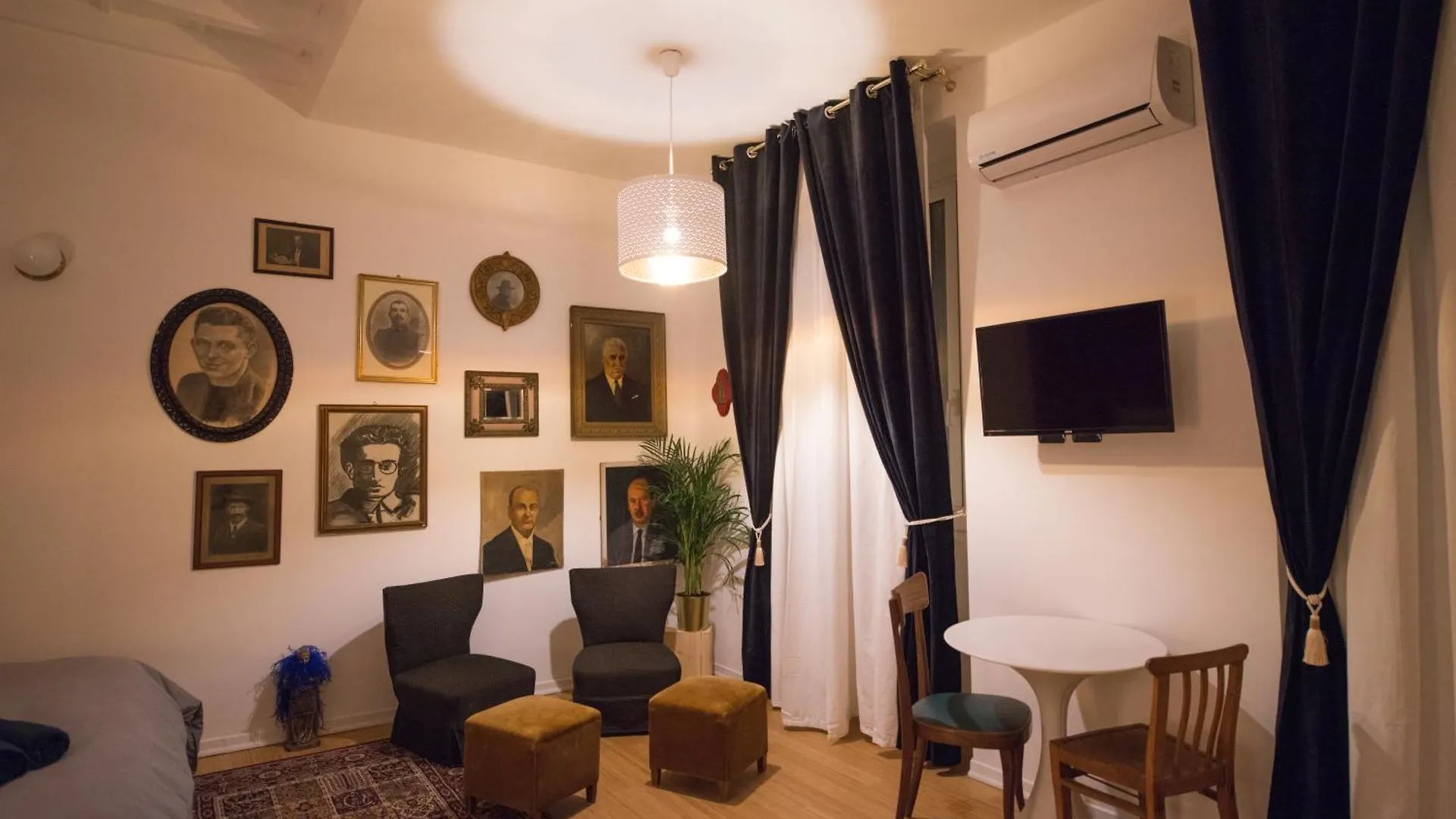 Small Studio 5 Min To The Metro Apartment Milan