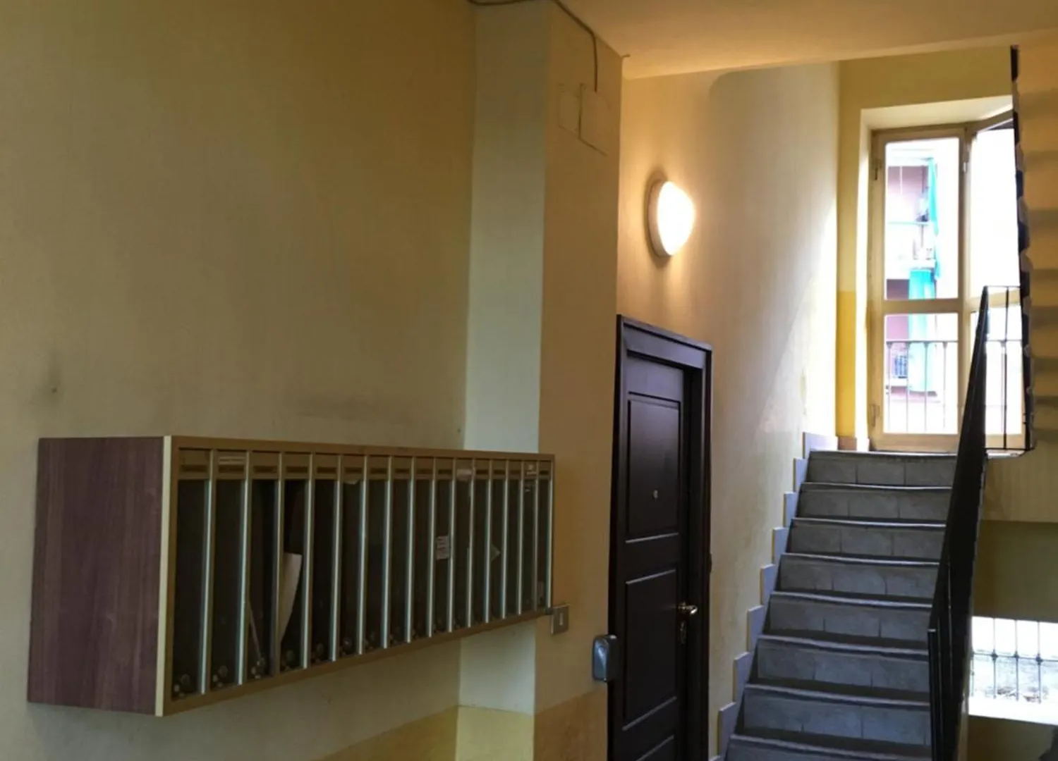 Small Studio 5 Min To The Metro Apartment Milan Italy